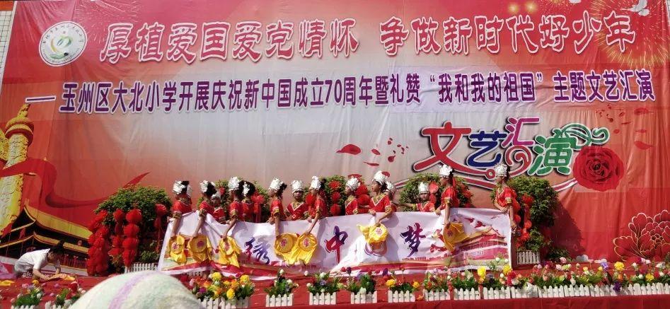 鲜奶运输车找不同