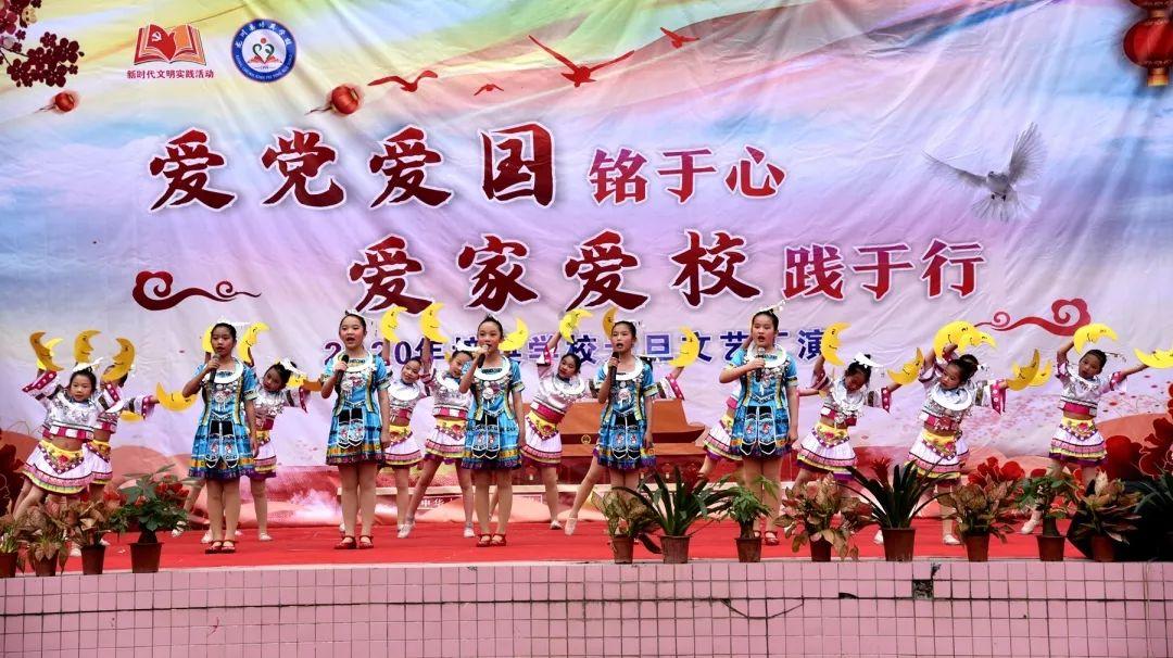 我需要找这样一个男孩，骂不还口，打不还手。。。。能够让我任性，能够容忍我的脾气的。。而且会觉得这样游戏画面