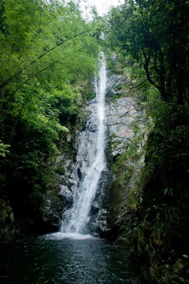 逃离沙漠建筑